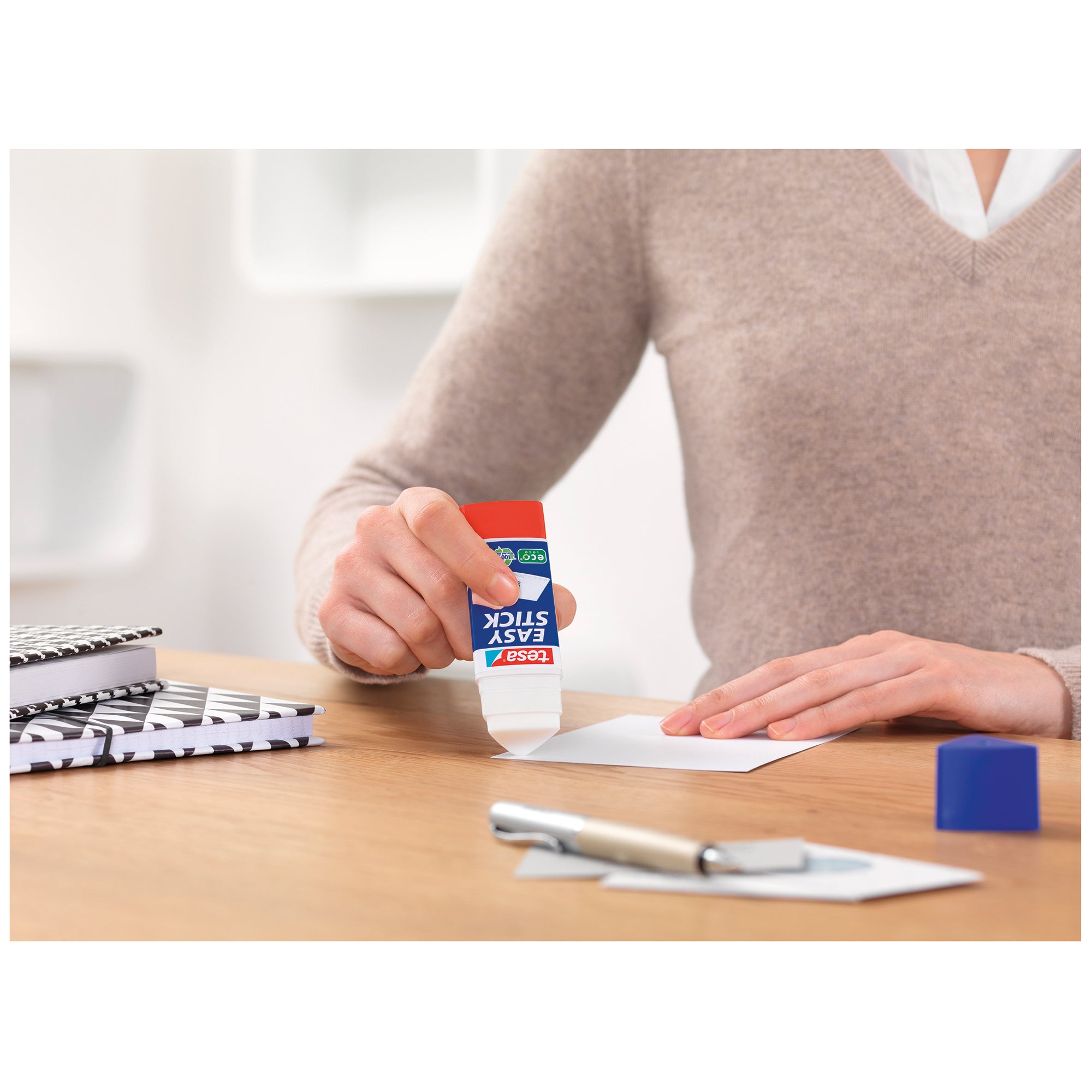tesa Klebestift Easy Stick®