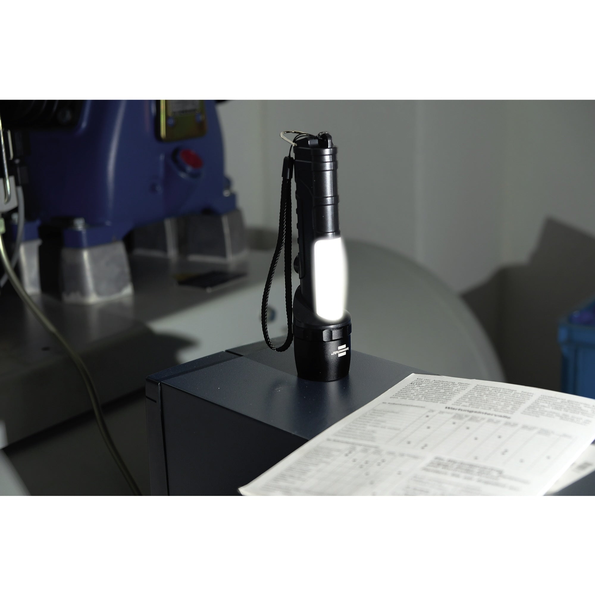 brennenstuhl Taschenlampe LuxPremium THL 300