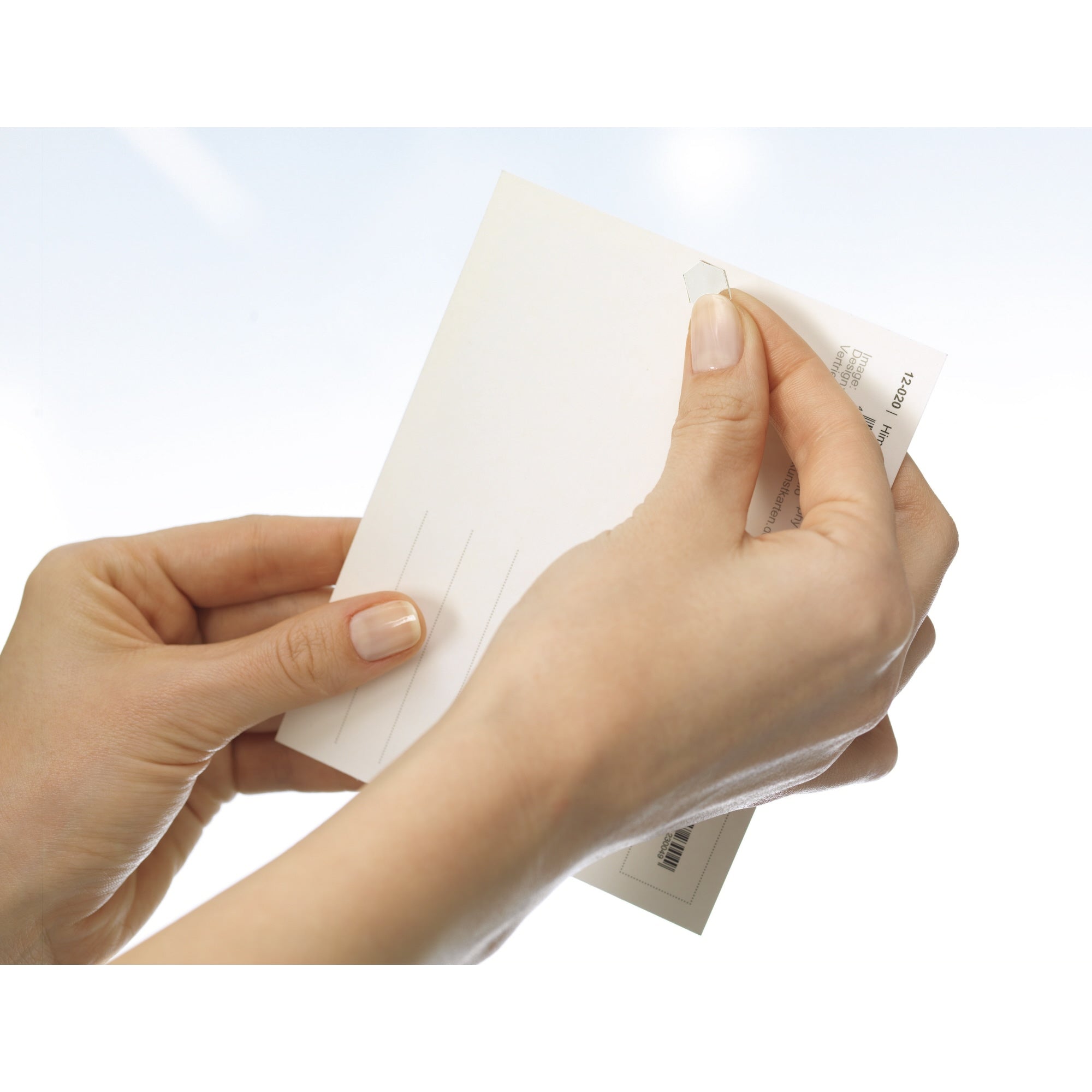 tesa Klebepad TACK Transparent