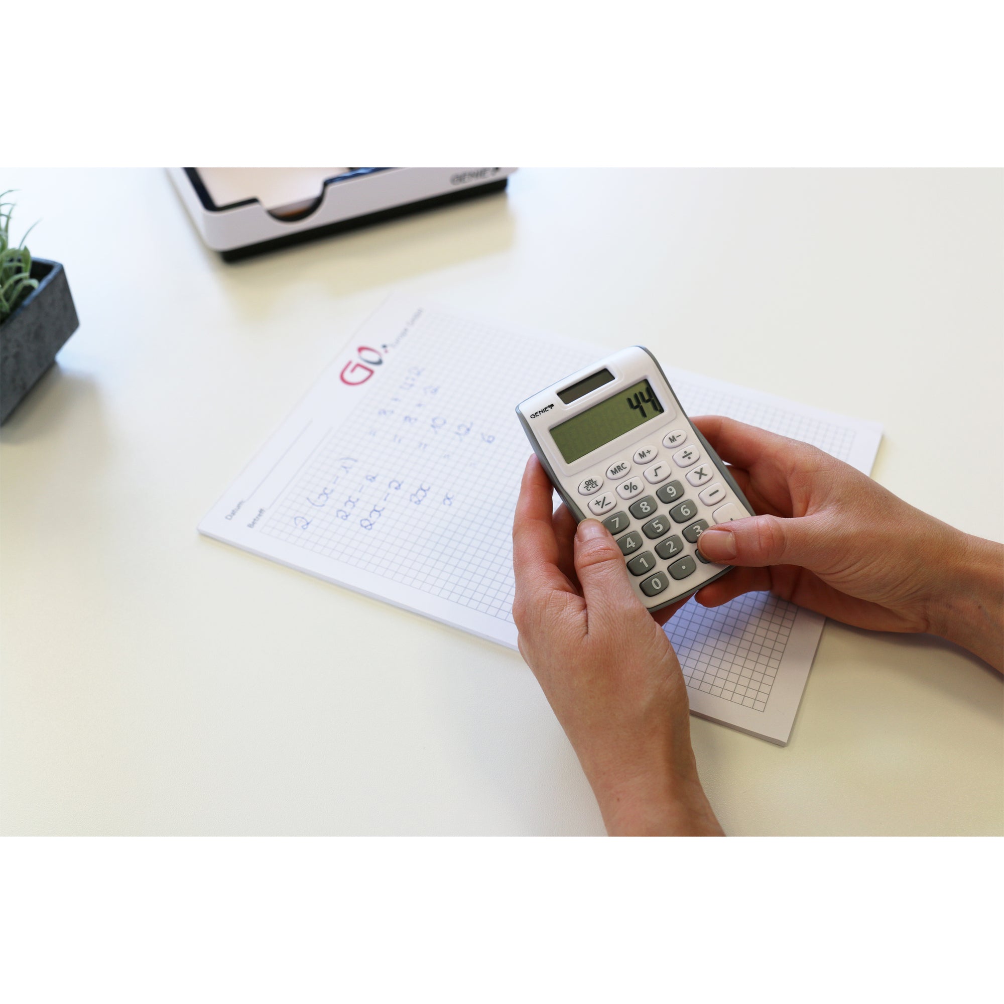 Genie Taschenrechner 120 S