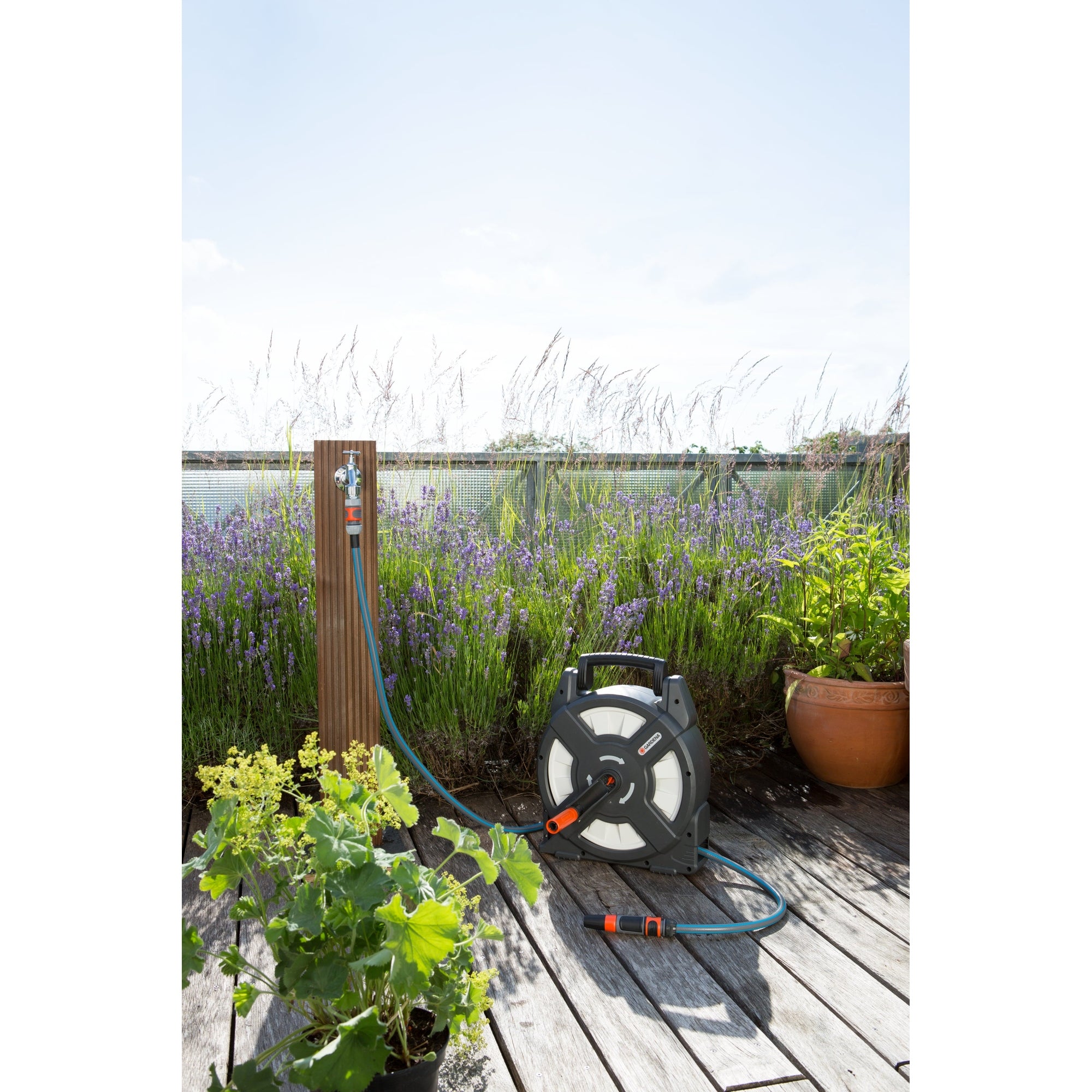 Gardena Schlauchaufroller city gardening