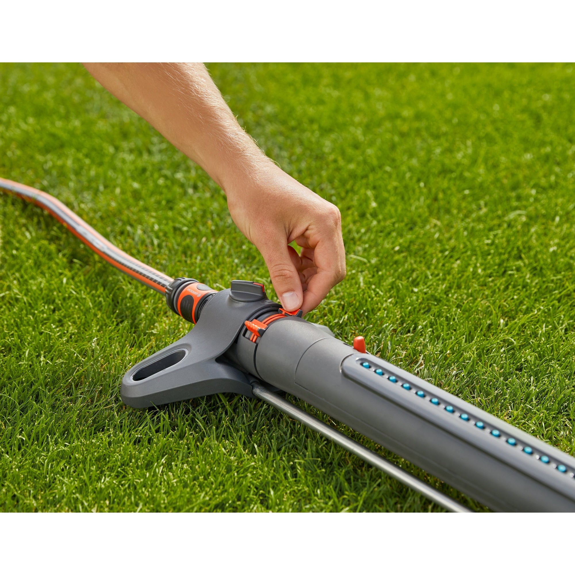 Gardena Rasensprenger AquaZoom L