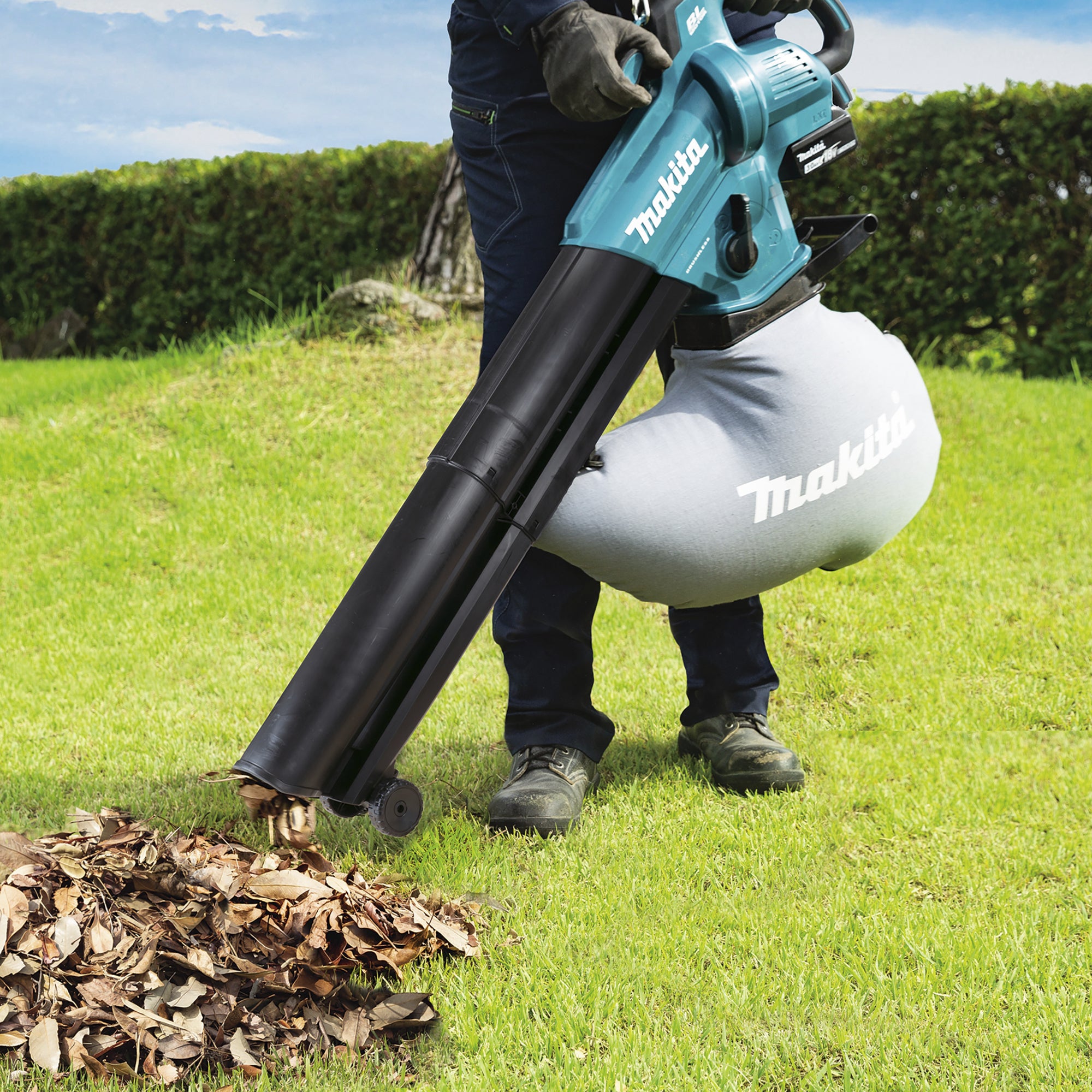 Makita Laubsauger DUB187