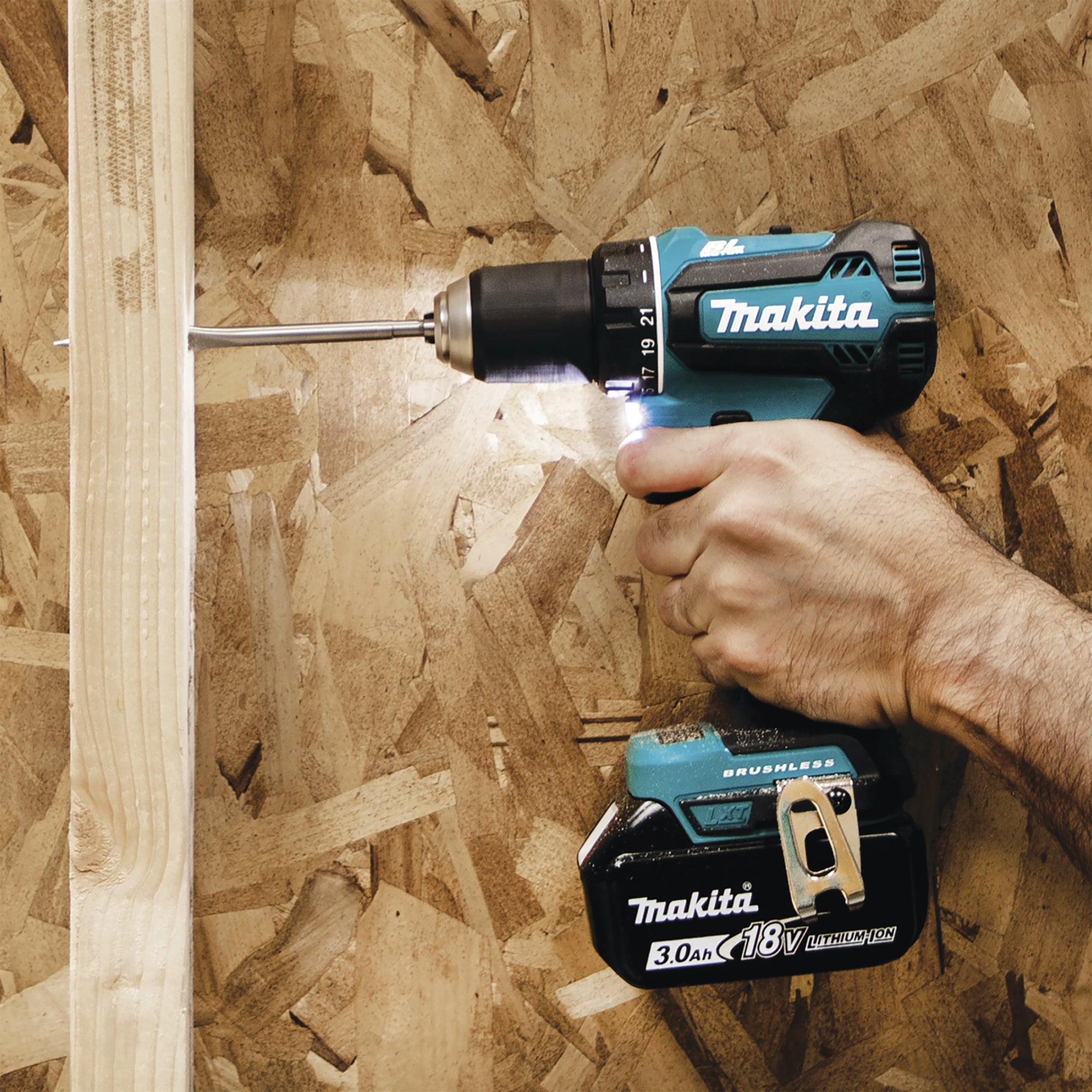 Makita Akkubohrschrauber DDF485RFJ
