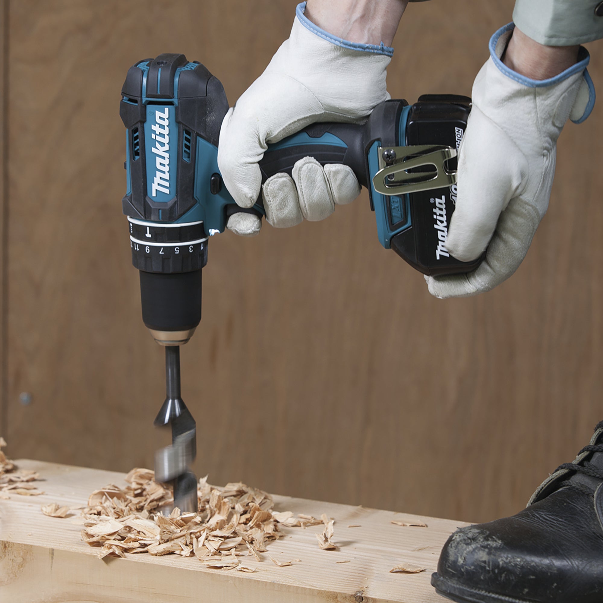 Makita Schlagbohrmaschine DHP482