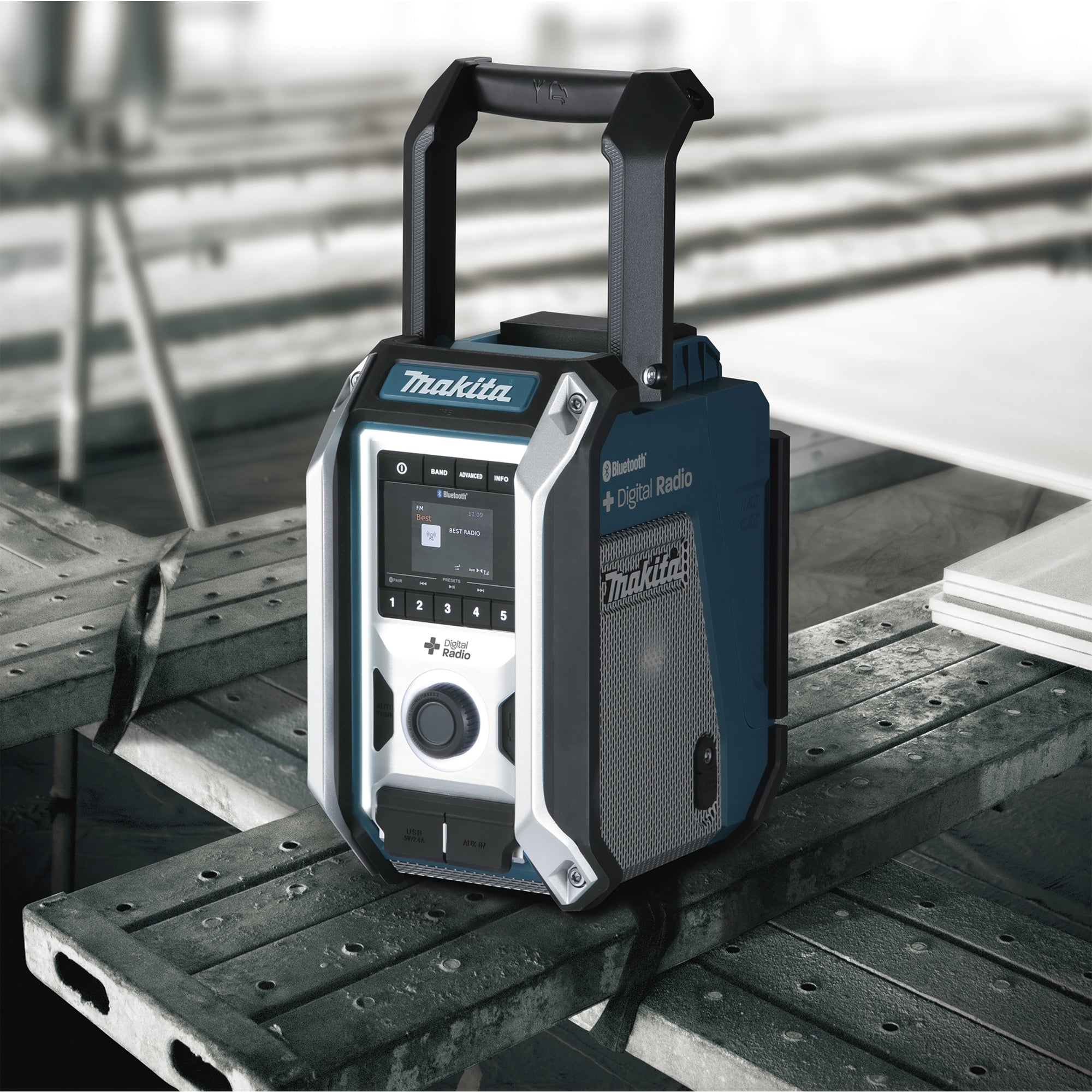 Makita Baustellenradio DMR115