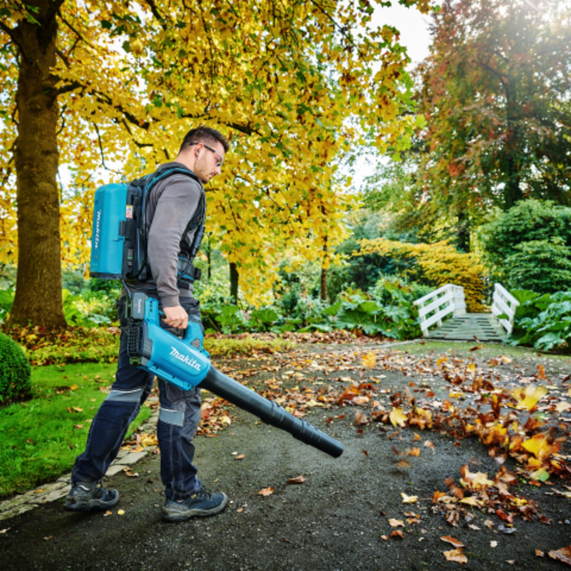 Makita Laubbläser DUB184