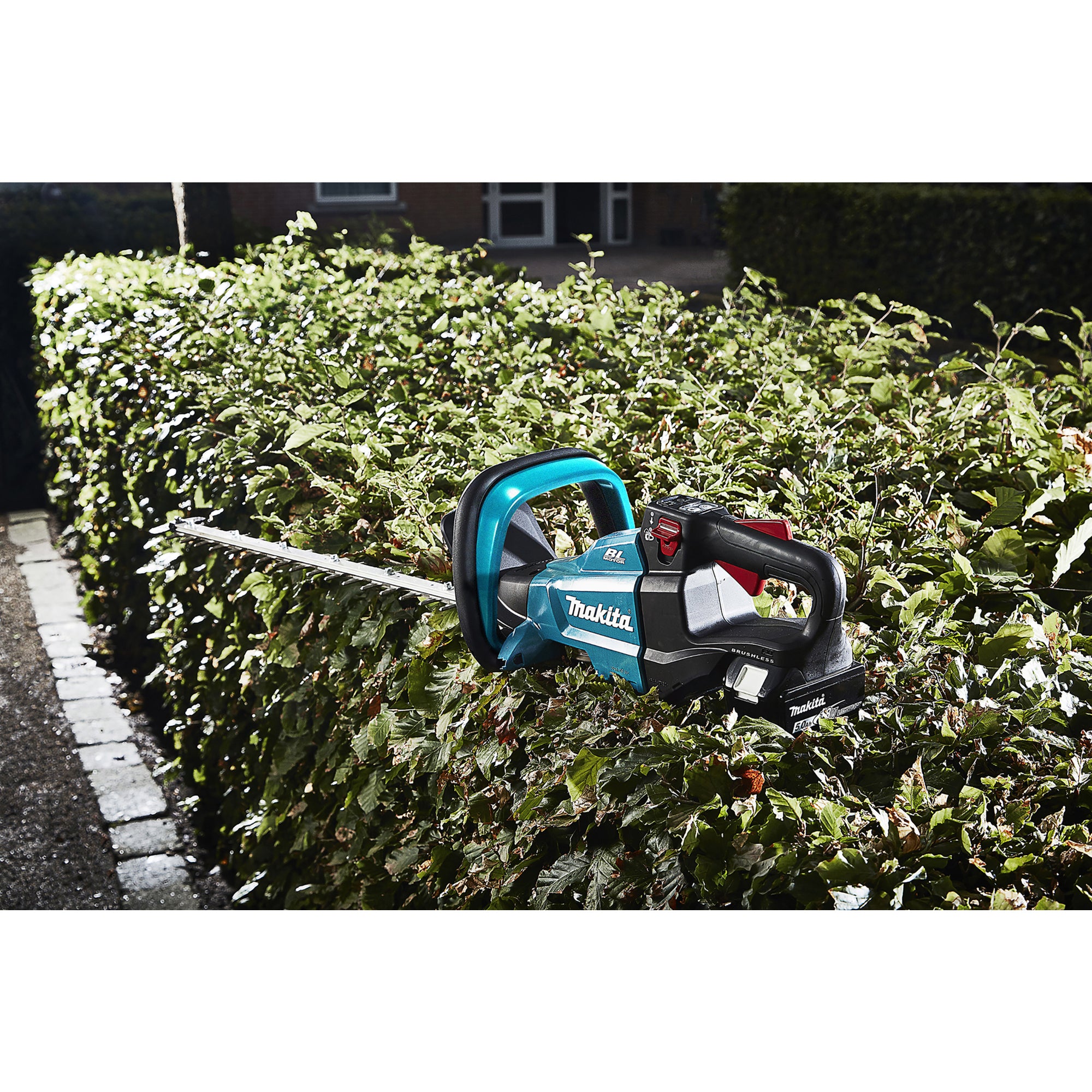 Makita Heckenschere DUH502