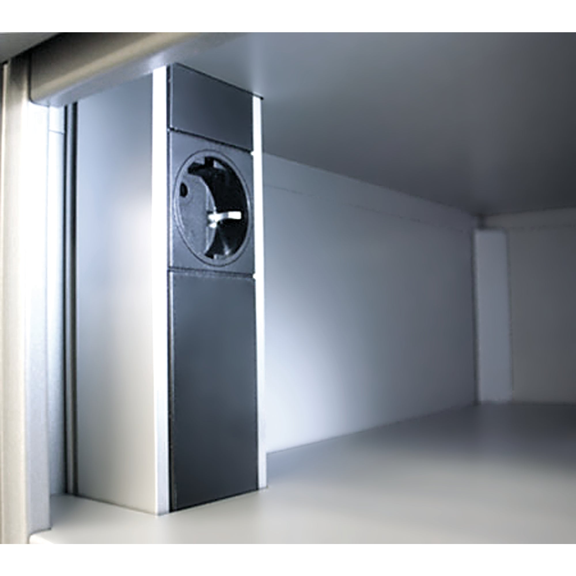 C+P Spind Evolo48 Steckplatz 185x42x50cm lgr/ebl