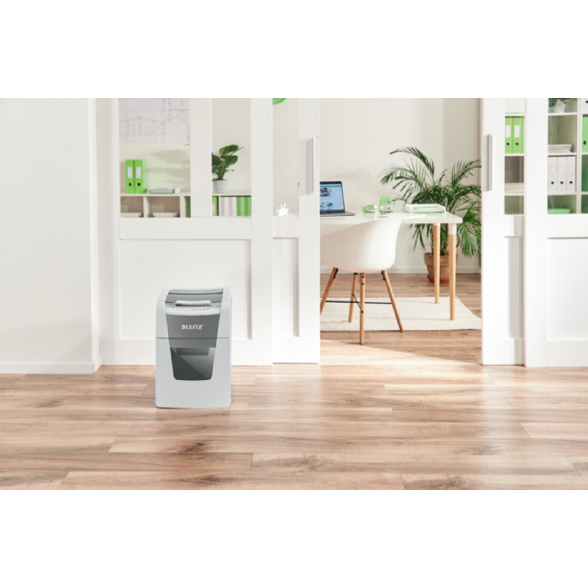 Leitz Aktenvernichter IQ Autofeed SmallOffice 100