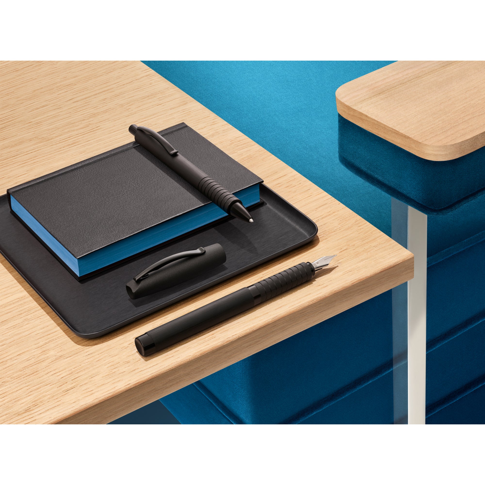 Faber-Castell Füllfederhalter Essentio Aluminium