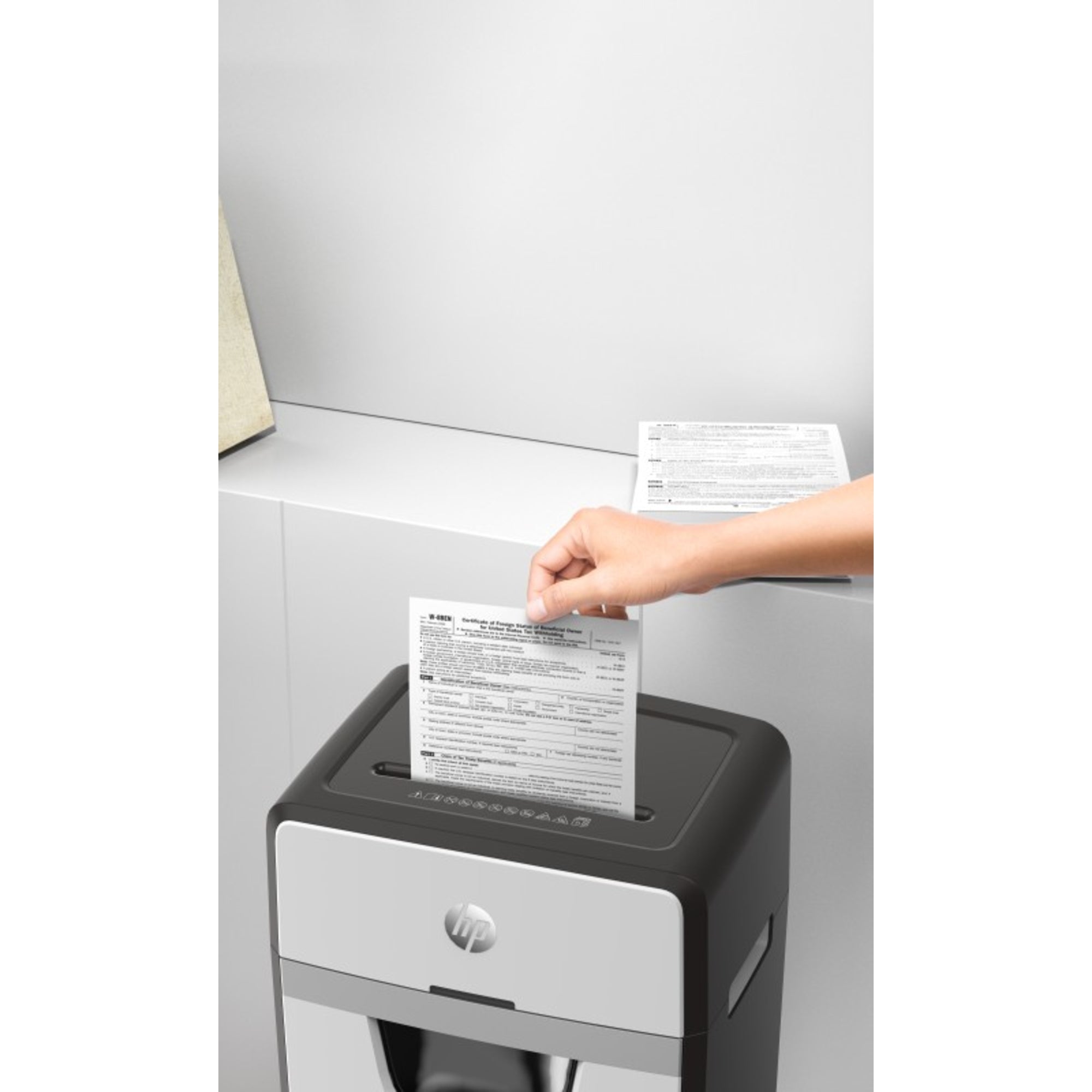 HP Aktenvernichter OneShred 24CC