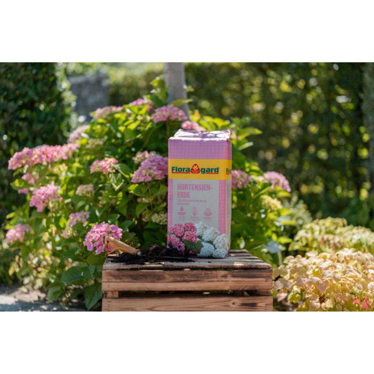 Floragard Gartenerde