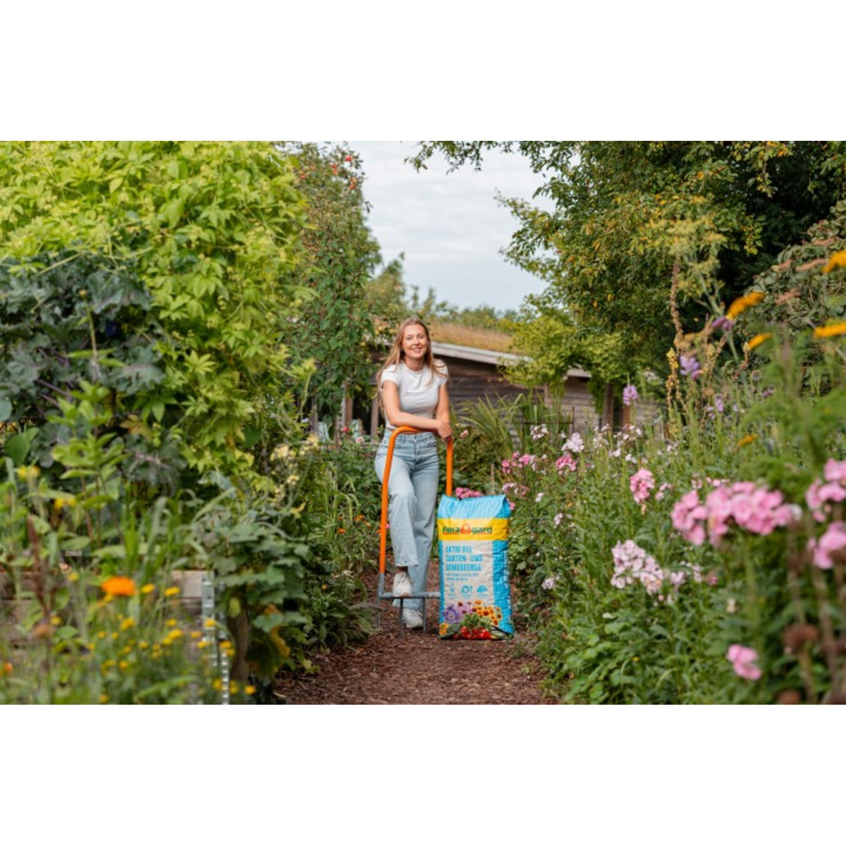 Floragard Gartenerde