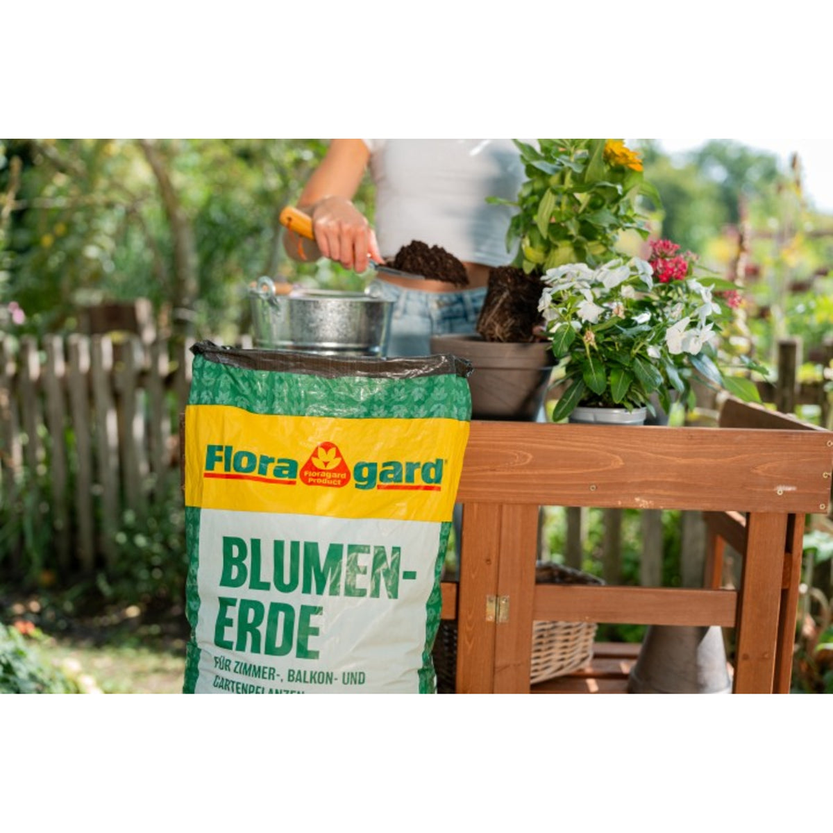Floragard Blumenerde 3x10l